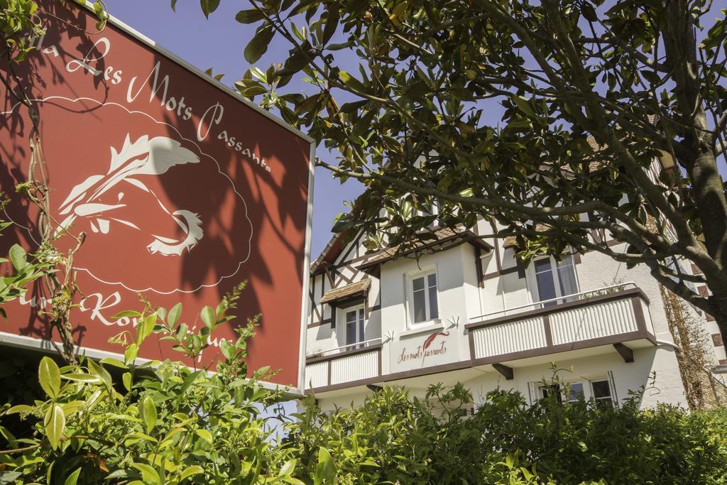 La Villa Les Mots Passants Cabourg Extérieur photo