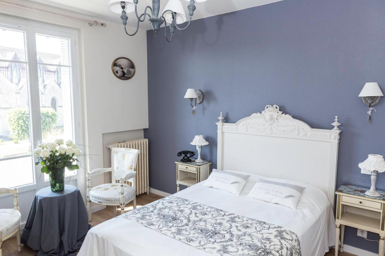 La Villa Les Mots Passants Cabourg Extérieur photo